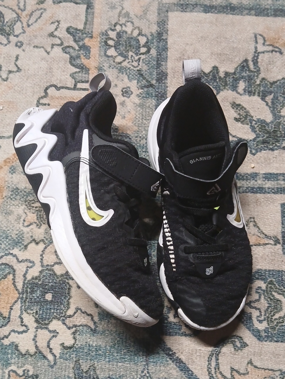 Nike Kids Black and White Sneakers with Neon Accent
